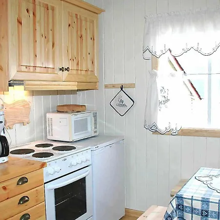 Two-bedroom Holiday In Utvik 1 Holiday home