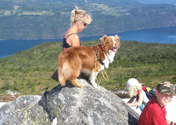 Сasa de vacaciones Two-bedroom Holiday In Utvik 1 *